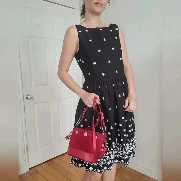 CHARTER CLUB 100% COTTON BLACK FLORAL EMBROIDERED A-LINE DRESS - Picture 6 of 8